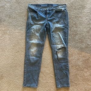 Lucky brand Charlie skinny jean size 12/31